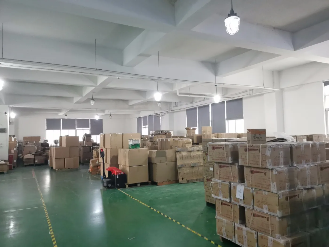 Packaging materials and finished goods staging warehouse